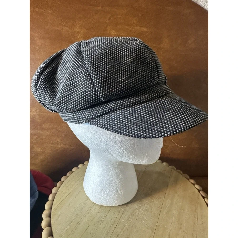 VTG  Newsboy Hats, Lot Of 5 M-L denim  Tweed Wool Cotton Corduroy Look